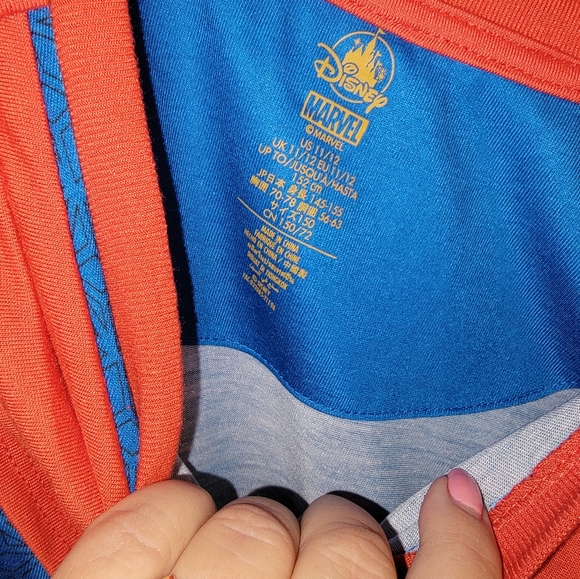 NWT Walt Disney Marvel caped pajamas set sz 11/12 - Picture 5 of 10